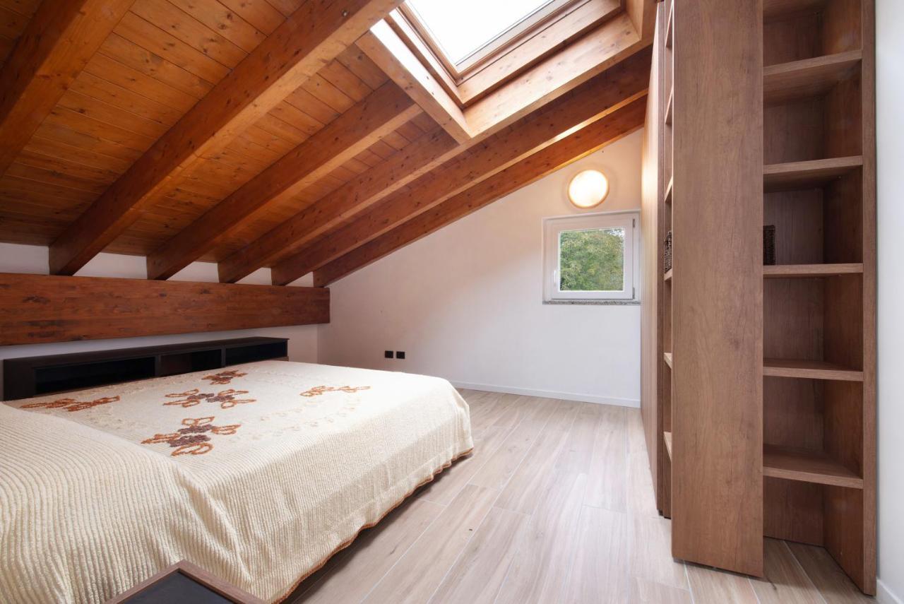 Ferienwohnung Casa Asso Exterior foto
