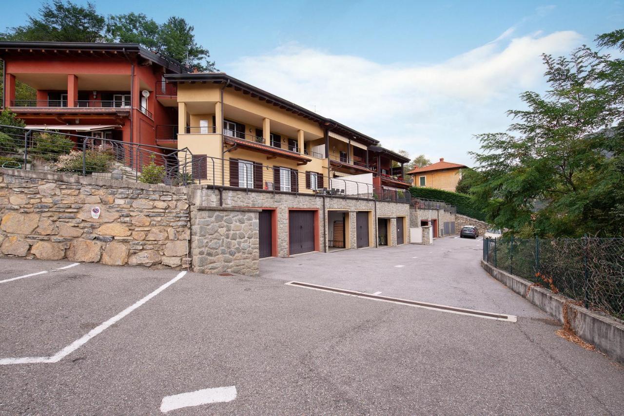 Ferienwohnung Casa Asso Exterior foto